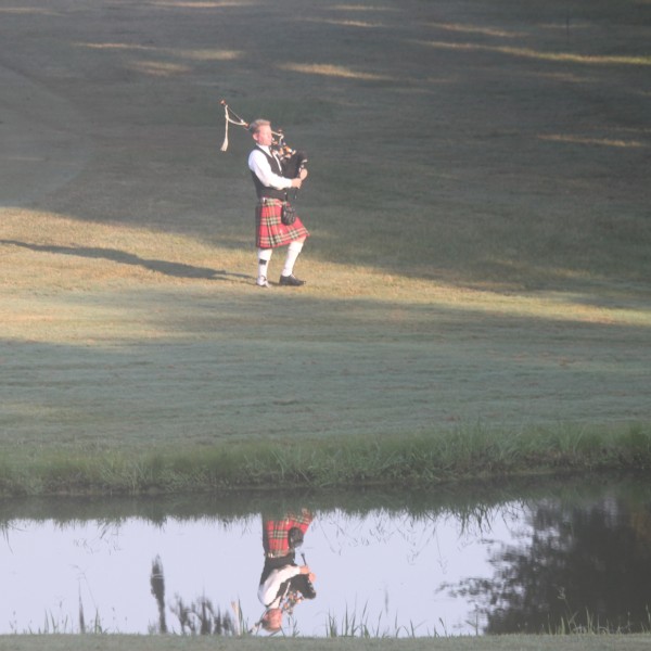 bagpiping, bagpiper, bagpipes, bagpipe, wedding, golf south carolina, charleston, sc